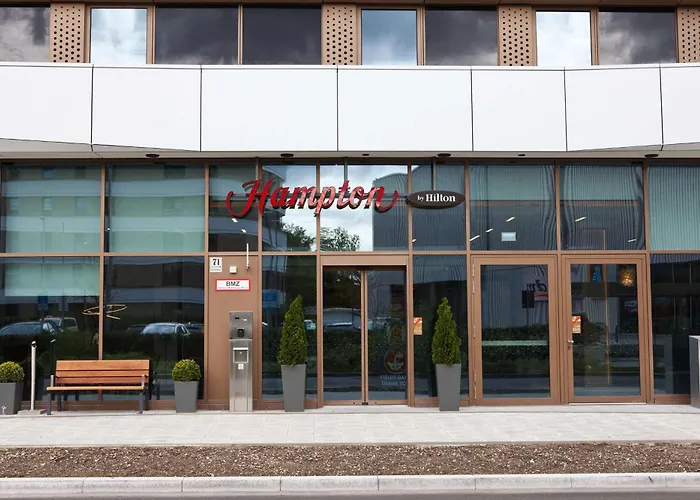 Hampton By Hilton City Center East